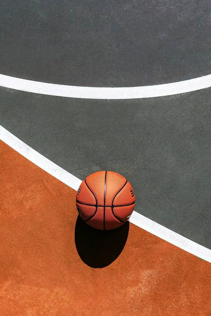 天空彩票全站 · 夜间